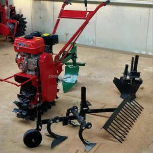 Cultivador Multifuncional Rojo Pequeño con Motor Diésel Refrigerado por Aire, Arado Reversible, Sembradora y Azada, Versión con Correa de Transmisión, Motor Principal - Product Image 1
