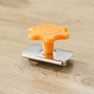 Abrebotellas personalizado para cocina, uso doméstico, abridor de botellas giratorio que ahorra trabajo - Product Image 6