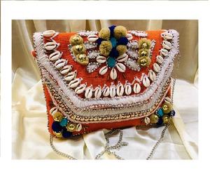 Banjara-Bolso bohemio hecho a mano de la India, bolsa de yute multicolor, Festival bohemio bordado a mano por artesanía de calidad - Product Image 5