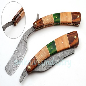 Navaja de Afeitar de Acero de Damasco Tallada a Mano, Tradicional y Personalizada (Rz308) - Product Image 2
