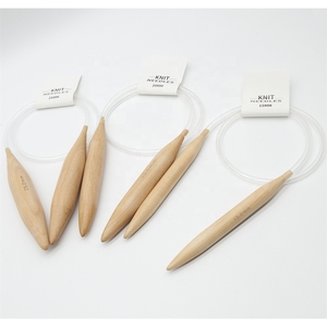 Aiguilles à tricoter circulaires en bambou Jumbo Tube Plastique 10mm - Product Image 4