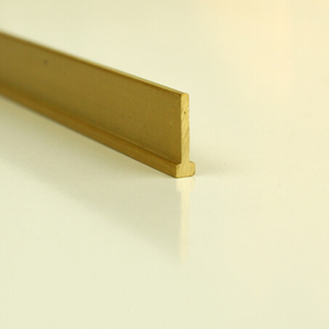 Plinthes décoratives en cuivre en forme de T personnalisables pour rideaux métalliques d'appartement, emballage en caisse en bois, prix d'usine - Product Image 2