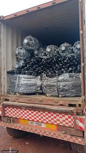 Axe <span class=keywords><strong>de</strong></span> remorque <span class=keywords><strong>de</strong></span> <span class=keywords><strong>type</strong></span> américain <span class=keywords><strong>de</strong></span> haute qualité à <span class=keywords><strong>poutre</strong></span> ronde et carrée, en promotion, pour pièces et accessoires <span class=keywords><strong>de</strong></span> semi-remorque, axe extérieur - Product Image 3