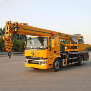 En stock: Grúa móvil telescópica hidráulica Elorry 16T 4X2 con motor Yunnei de 150 hp, altura de elevación de 30M y pluma amarilla. - Product Image 1