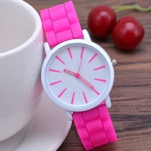 Reloj de Silicona Ultrafino Clásico, Reloj de Cuarzo Geneva Jelly para Mujeres Estudiantes, Reloj de Pulsera para Damas, Venta al Por Mayor - Product Image 4