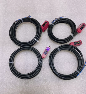 เซ็นเซอร์แบบกระจายแสง Leuze ODT 3C ซีรีส์ ของแท้ใหม่ 100% พร้อมระบบตัดแสงรบกวน ODT3CL1-2M.3L6-M8/ODT3CL1-2M.3L6 - Product Image 1