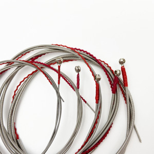 <span class=keywords><strong>Corde</strong></span> per <span class=keywords><strong>Basso</strong></span> a Cinque <span class=keywords><strong>Corde</strong></span> Durevoli con Estremità Rivestite in Velluto Morbido, Materiale in Filo d'Acciaio Affidabile, Adatte per la Sostituzione di Strumenti - Product Image 4