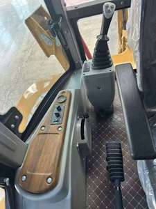 Chargeuse-pelleteuse 4 roues motrices 420F à moteur diesel, équipement de construction haute performance avec moment de charge élevé - Product Image 6