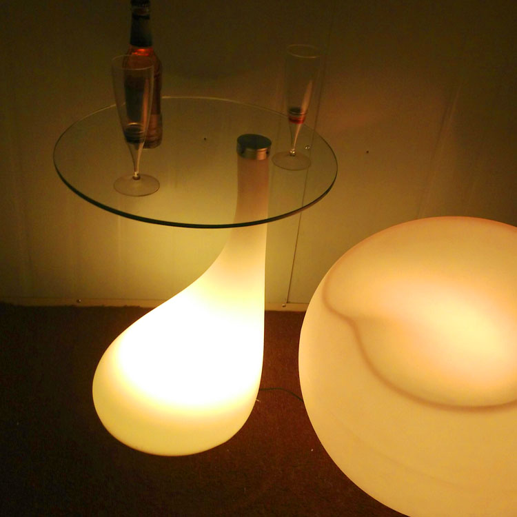 Интеллектуальный яркий высокий стол для отеля с подсветкой, светодиодная уличная мебель