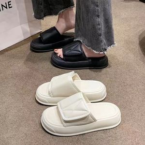 2024 nuovo per <span class=keywords><strong>Velcro</strong></span> antiscivolo pan di spagna sandali da spiaggia pigri e per <span class=keywords><strong>pantofole</strong></span> da <span class=keywords><strong>donna</strong></span> fondo spesso per <span class=keywords><strong>pantofole</strong></span> da indossare - Product Image 2