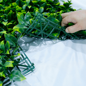 Mur végétal décoratif pour jardin, clôture en herbe synthétique, feuillage vert, plantes artificielles pour la décoration murale - Product Image 3