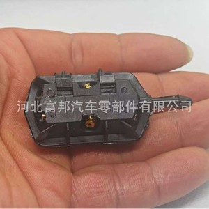 Boquilla de pulverización de 6 orificios para limpiaparabrisas de camión Mercedes-Benz P13587692, inyector mecánico de plástico - Product Image 4