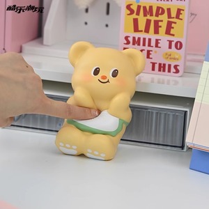 Jouet à presser en forme d'ours jaune, jouet de bureau anti-stress à rebond lent pour enfants et adultes, unisexe, de 8 à 13 ans - Product Image 1