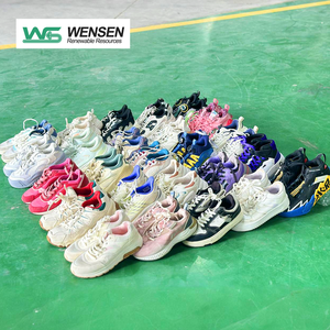 Chaussures pour femmes Vente en gros Chine <span class=keywords><strong>Marque</strong></span> Sneaker d'occasion <span class=keywords><strong>de</strong></span> haute qualité et à des prix abordables pour les dames - Product Image 2