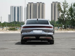 Sedán Han L 2025 DM-I 200KM en Venta, Modelo Premium con Radar Láser, Sedán de 4 Puertas y 5 Asientos, Sedán Mediano-Grande para Salidas Diarias y Viajes - Product Image 4