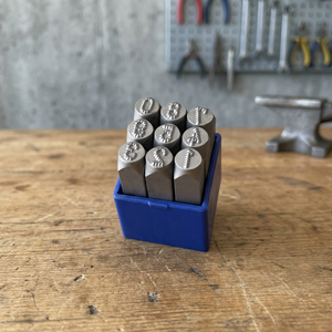 FERVI NUMERI HRC 58-60 ผลิตภัณฑ์งานฝีมือหนังระดับพรีเมียม 0.15 กก. 6x6x60 มม. - Product Image 3