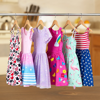 Robes d'été pour enfants en stock direct usine, assortiment varié de robes pour filles, mélange de modèles, liquidation de marques de vêtements pour enfants