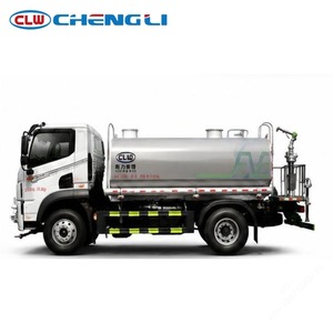 Camión Cisterna Dongfeng 16t 4×2, 9.7 Toneladas de Carga Útil, Vehículo de Rociado Ecológico para Saneamiento, Supresión de Polvo en Carreteras y Vegetalización Municipal - Product Image 2