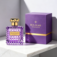 Flacon de parfum carré haut de gamme 50ml 100ml en verre avec plaque métallique, flacon de parfum vide avec couvercle en Zamac et boîte