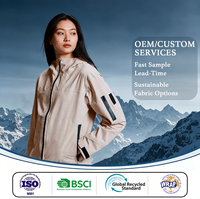 Vêtements Softshell imperméables pour hommes en tissu polyester pour la randonnée et le trekking OEM