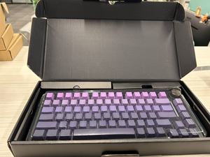 Clavier mécanique sans fil 75% personnalisable en usine, trois modes, hot-swap, RGB, Bluetooth, avec touches gravées latéralement, pour le gaming - Product Image 4
