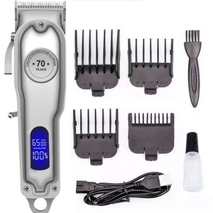 Cortadora de Pelo Eléctrica Retro Pompadour con Cuerpo Metálico, Pantalla LCD, Recargable, para Hombres y Mascotas - Product Image 3