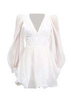 Robe de soirée mini en organza blanc à col en V rétro française de haute qualité Bettergirl 2026