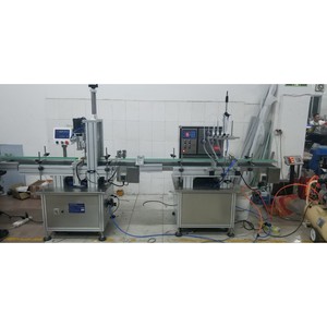 Ligne de remplissage, de bouchage et de scellage automatique Sinparto pour cosmétiques, sprays, toners, sérums, machine d'emballage contrôlée par PLC - Product Image 1