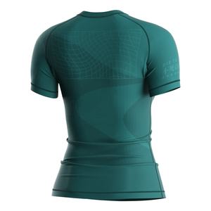 Camiseta de Protección Solar para Mujer, Confeccionada con Tela de Secado Rápido de Primera Calidad, Ofrece Protección UV y Comodidad Transpirable para Deportes Acuáticos y de Combate - Product Image 6