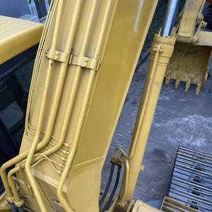 Mini-excavatrice Komatsu PC200-7 d'occasion de 20 tonnes, avec godet de 1 m, puissance de 107 kW, haute qualité, fiable et efficace - Product Image 5