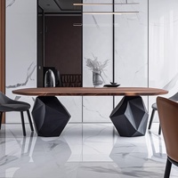 Table de salle à manger moderne et minimaliste de style nordique Mobilier haut de gamme en bois massif Design créatif pour la maison ou l'hôtel