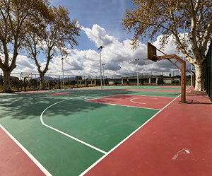 Pintura de caucho para pisos deportivos INOLP, industrial, para exteriores, a base de agua, con absorción de impactos, para canchas de baloncesto, fabricada en Guangdong - Product Image 1