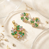 Parure de bijoux ZG tendance en laiton avec pendentif couronne en pierres marquises colorées et boucles d'oreilles clous pour femme