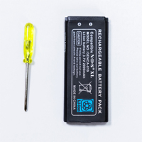 UTL 003 Batería de Iones de Litio de Repuesto de 2000mAh 3.7V con Kit de Herramientas de Destornillador para Consola de Juegos Portátil DSi XL NDSi LL
