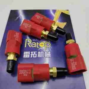 206-06-61130 <span class=keywords><strong>20PS579</strong></span>-<span class=keywords><strong>21</strong></span> PC130-8 PC200-6 PC200-7 PC300-8 PC350-8 excavadora interruptor de presión de 206061130 Sensor de presión - Product Image 4