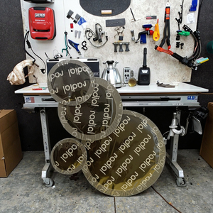 แผ่นปะยางกาวแบบพกพาเครื่องมือช่างแผ่นยางสำหรับซ่อมยางเย็นฟรี - Product Image 5