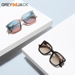 Gafas de Sol Polarizadas para Mujer Grey Jack, Montura TR90, Protección UV400, Lentes TAC Tipo 3, Accesorios de Moda - Product Image 1