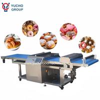 Nouvelle arrivée : Machine de découpe semi/entièrement automatique multi-formes YUCHO avec couteau pour ligne de production de beignets et de croissants