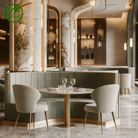 Ensemble de table et chaises de luxe en gros pour usine, avec banquette ronde incurvée en bois et velours, mobilier de restaurant pour hôtel et bar