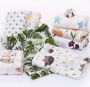 Paño de Muselina Estampado para Envolver Bebés, 120*110cm, Ideal para Envolver Recién <span class=keywords><strong>Nacidos</strong></span> y <span class=keywords><strong>Regalos</strong></span>, Venta al Por Mayor - Product Image 1