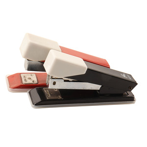 <span class=keywords><strong>Agrafeuse</strong></span> professionnelle de Bureau De Base Style Manuel En Métal De Taille Moyenne De Bureau <span class=keywords><strong>Agrafeuse</strong></span> De <span class=keywords><strong>Papier</strong></span> - Product Image 2