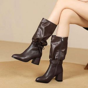 Stivaletti da Donna alla Moda con Tacco a Blocco Comodo, Stile Casual da Cowboy per Equitazione - Product Image 2