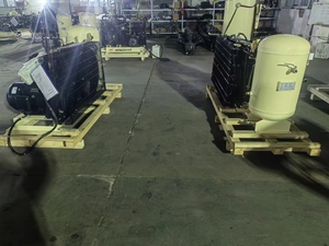 Hengda H1531 H1031, High Pressure 30/40 Bar Vertical Type, Piston <b>Air</b> Compressor Machine for PET Blower Use - Product Image 3