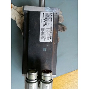 Moteur servo Nidec 089UDB306BARAA 10 pôles 3 phases 50W 460VAC IP65 Frein inclus - Product Image 4