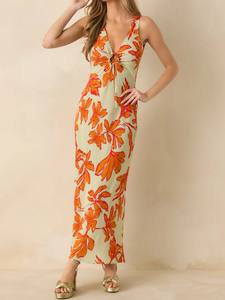 Vestido Maxi con Tirantes Finos, Estampado Floral Verde y Naranja, Hecho a Mano, Transpirable, Lavable, para Uso Diario en Verano, con Abertura en la Espalda - Product Image 4