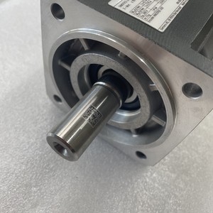 Moteur S 1.45Kw 1FK2205-4AF00-1MB0 1FK22054AF001MB0 pour PLC - Product Image 2