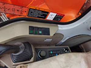 รถขุดไฮดรอลิก Doosan DH220LC-7 รุ่นดั้งเดิม ปี 2022 ขายดี ไม่มีปัญหาการรั่วซึม ระบบช่วงล่าง ระบบเครื่องยนต์ ระบบเกียร์ ปั๊ม ระบบ PLC สำหรับงานหนัก น้ำหนัก 22 ตัน - Product Image 4