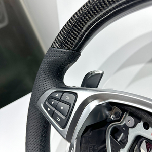 Volante de Cuero Personalizado en Fibra de Carbono para <span class=keywords><strong>Mercedes</strong></span> <span class=keywords><strong>Benz</strong></span> CLA CLS E300 W205 W204 W222 C63 GLA GLC A45 E63 S63 G63 - Product Image 5