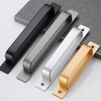 Tirador vertical de aleación de aluminio negro de venta directa de fábrica, mango largo para cajones, armarios de dormitorio, puertas de gabinetes y uso en herrajes de muebles.
