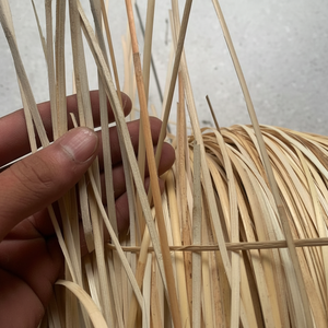 Chaîne de rotin de haute qualité pour la main - Product Image 1